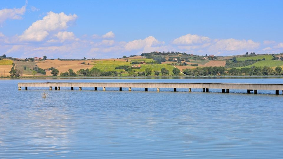 Two lakes to discover in Tuscany